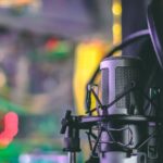 Modern Nights at SpinMaya: Live Slots, Streams, and Social Play